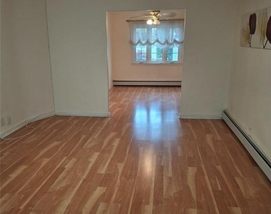 69-22 198th Street - Photo Thumbnail 3