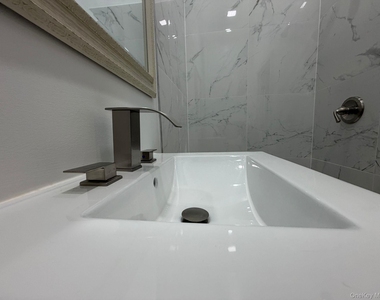 36 South Street - Photo Thumbnail 12