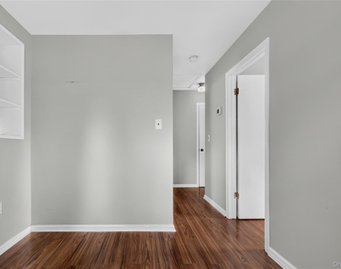 58 Prospect Avenue - Photo Thumbnail 17