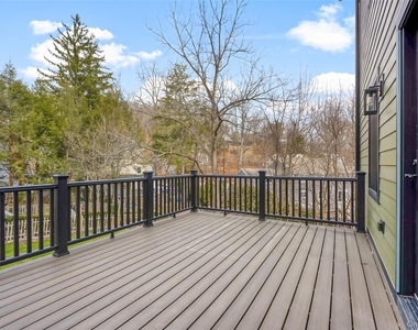 27 Choate Lane - Photo Thumbnail 29