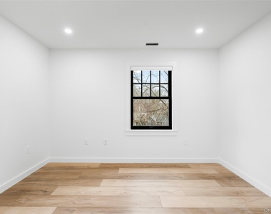 27 Choate Lane - Photo Thumbnail 20