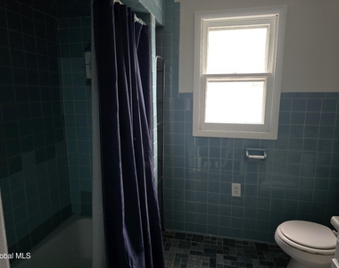 3206 Guilderland Avenue - Photo Thumbnail 5