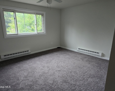 3206 Guilderland Avenue - Photo Thumbnail 1
