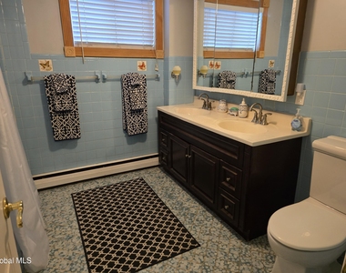 3206 Guilderland Avenue - Photo Thumbnail 9
