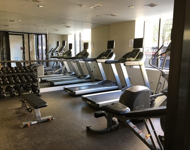 2-26 50th Avenue - Photo Thumbnail 13