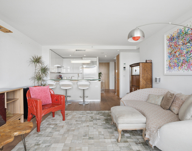 49 N 8th Street - Photo Thumbnail 1