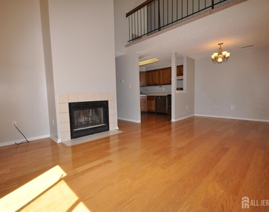 8020 Tamarron Drive - Photo Thumbnail 4