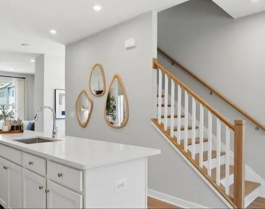 3738 District Drive - Photo Thumbnail 16