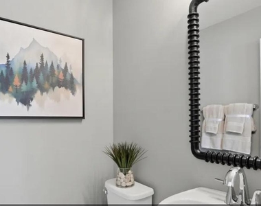 3738 District Drive - Photo Thumbnail 9