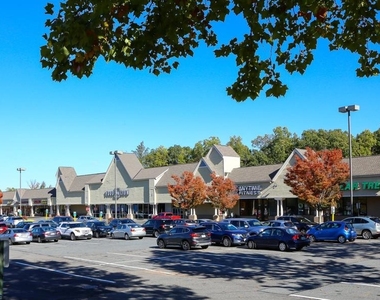 15979 Cove Lane - Photo Thumbnail 33