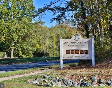 15979 Cove Lane - Photo Thumbnail 28