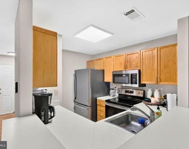 10925 Postern Court - Photo Thumbnail 1