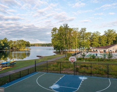 607 Liberty Boulevard - Photo Thumbnail 15