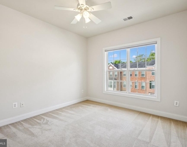 330 Caldwell Terrace Se - Photo Thumbnail 29