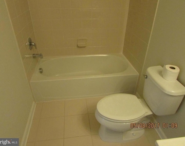 20606 Maitland Terrace - Photo Thumbnail 13