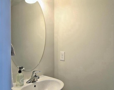20606 Maitland Terrace - Photo Thumbnail 4