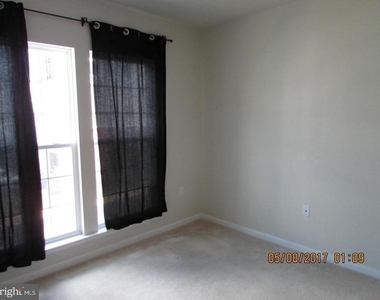 20606 Maitland Terrace - Photo Thumbnail 12