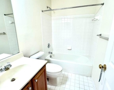 3381 Beechcliff Drive - Photo Thumbnail 18