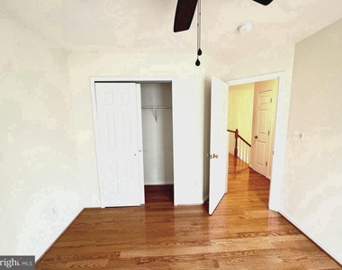 3381 Beechcliff Drive - Photo Thumbnail 15