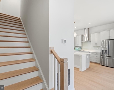 2389 Liberty Loop - Photo Thumbnail 32