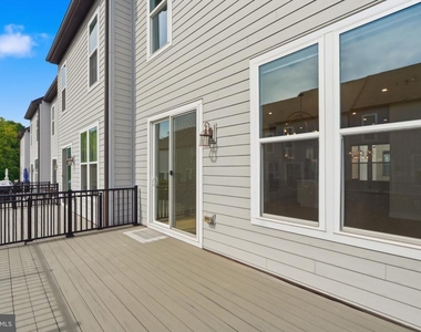 2389 Liberty Loop - Photo Thumbnail 52