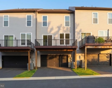 2389 Liberty Loop - Photo Thumbnail 56