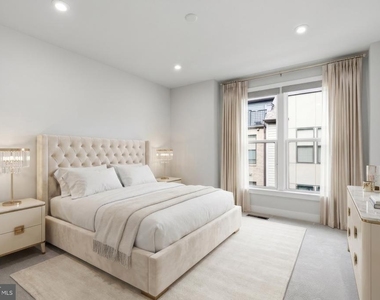 2389 Liberty Loop - Photo Thumbnail 3