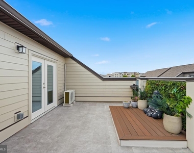2389 Liberty Loop - Photo Thumbnail 54