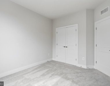 2389 Liberty Loop - Photo Thumbnail 41