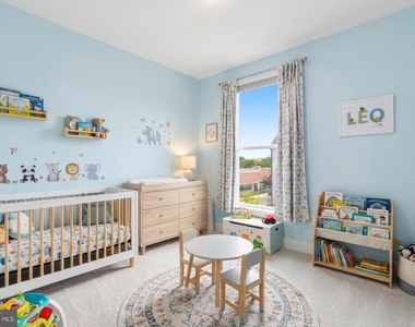 2389 Liberty Loop - Photo Thumbnail 4