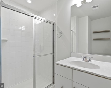 2389 Liberty Loop - Photo Thumbnail 13