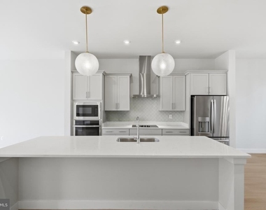 2389 Liberty Loop - Photo Thumbnail 23