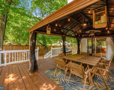 9220 Burnetta Drive - Photo Thumbnail 27