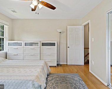 9220 Burnetta Drive - Photo Thumbnail 43