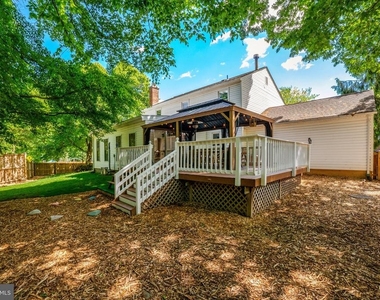 9220 Burnetta Drive - Photo Thumbnail 25