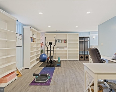 9220 Burnetta Drive - Photo Thumbnail 46
