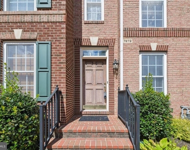 7979 Vigne Court - Photo Thumbnail 2