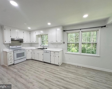 13113 Laurel Glen Road - Photo Thumbnail 13