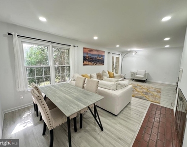 13113 Laurel Glen Road - Photo Thumbnail 14