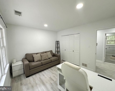 13113 Laurel Glen Road - Photo Thumbnail 25