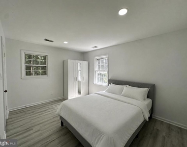 13113 Laurel Glen Road - Photo Thumbnail 29