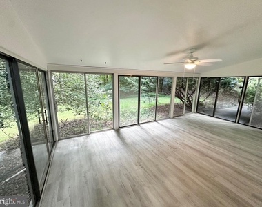 13113 Laurel Glen Road - Photo Thumbnail 17