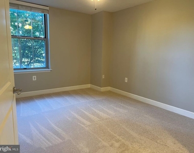 11800 Sunset Hills Road - Photo Thumbnail 47