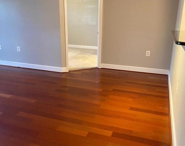 11800 Sunset Hills Road - Photo Thumbnail 17