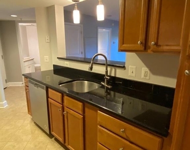11800 Sunset Hills Road - Photo Thumbnail 13
