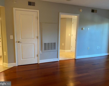 11800 Sunset Hills Road - Photo Thumbnail 27