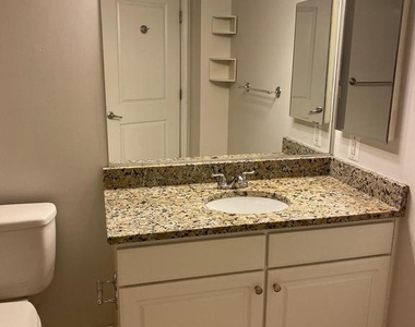 11800 Sunset Hills Road - Photo Thumbnail 26