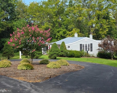 2370 Millwood Road - Photo Thumbnail 15