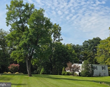 2370 Millwood Road - Photo Thumbnail 12