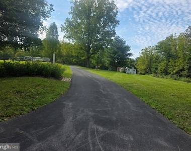 2370 Millwood Road - Photo Thumbnail 13